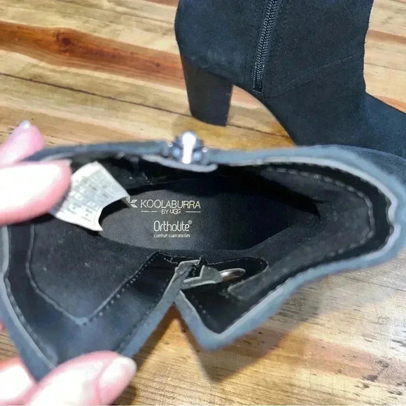 UGG KOOLABURRA Samiah Ankle Boots Ortholite stacked heel suede black side zip - Picture 10 of 13